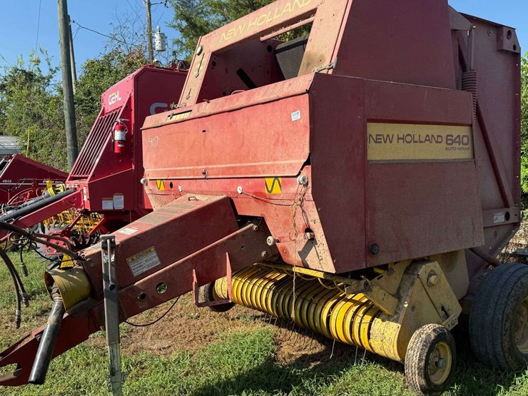 1993-new-holland-640-image-11