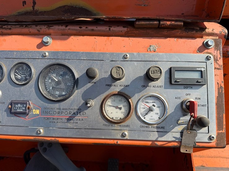 #2470-•-2002-tor-truck-dr-4280-crane-truck-image-130