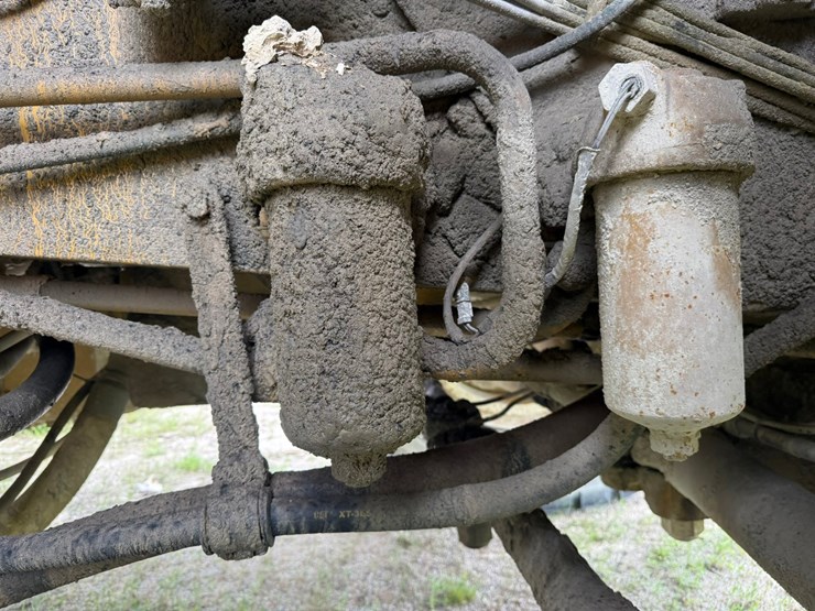 caterpillar-785b-image-100