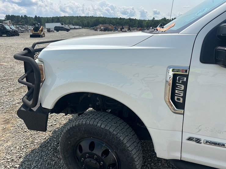 2019-ford-f350-image-31