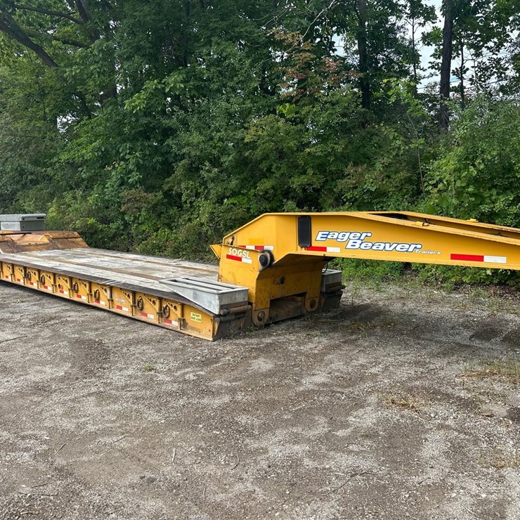 #2676 • Eager Beaver Tri Axle Lowboy Trailer