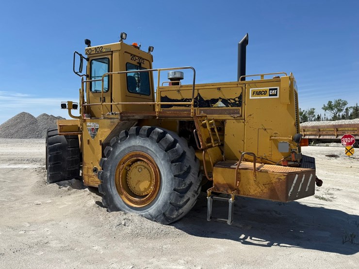 caterpillar-988-image-3