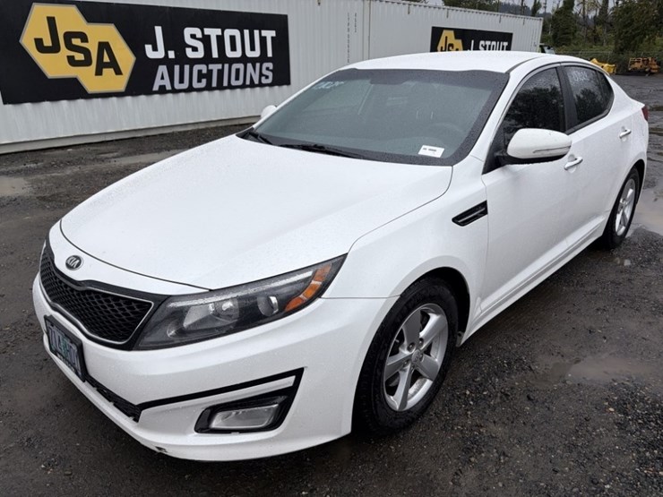 2015-kia-optima-sedan-image-1