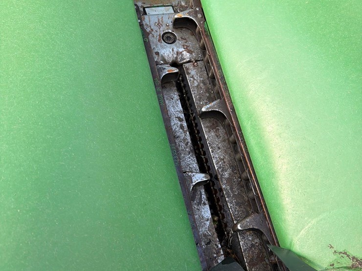 2009-john-deere-608c-image-53