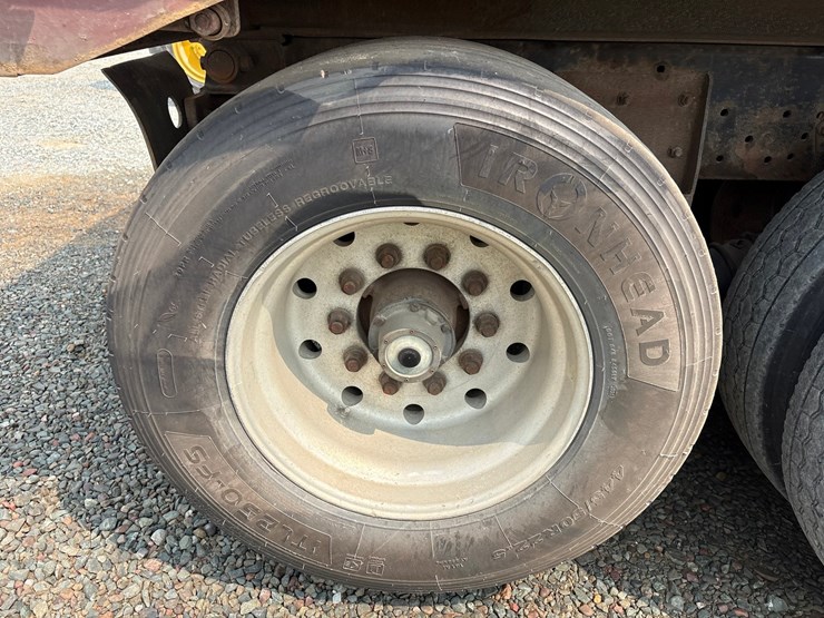 #61388-•-2004-international-5600i-quad-axle-dump-truck-image-80