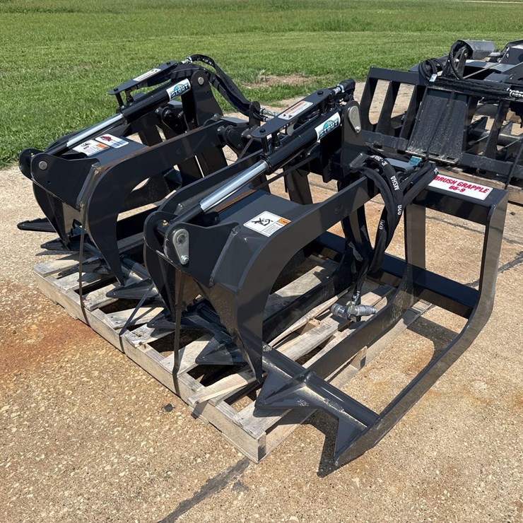 New Stout 66 inch Skidloader Grapple Bucket