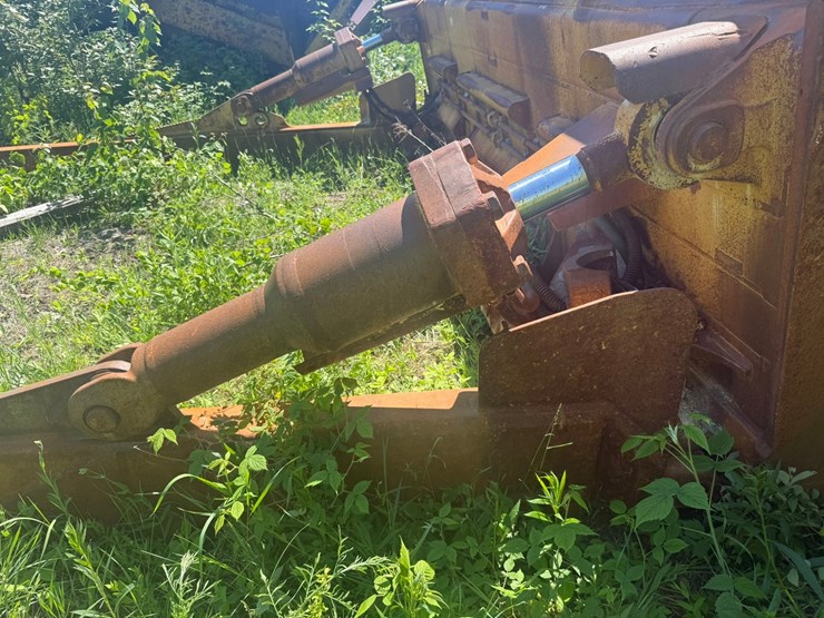 caterpillar-d9r-image-45