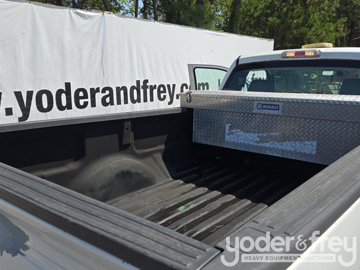 2010-ford-f150-image-23