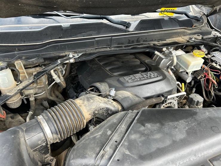 2021-dodge-2500-image-32