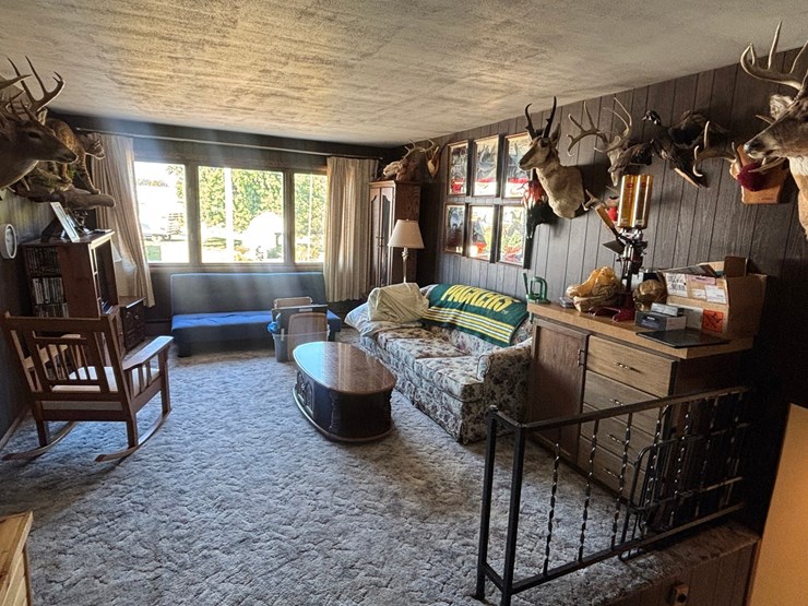 #60000-•-29.92-acre-farm-with-home,-barns-&-outbuildings-image-67