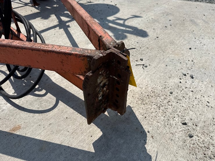 allis-chalmers-1300-image-11