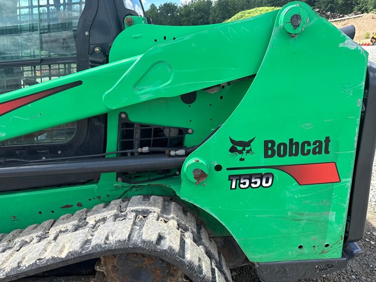 2019-bobcat-t550-image-19