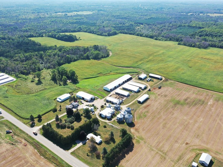 #60000-•-29.92-acre-farm-with-home,-barns-&-outbuildings-image-38
