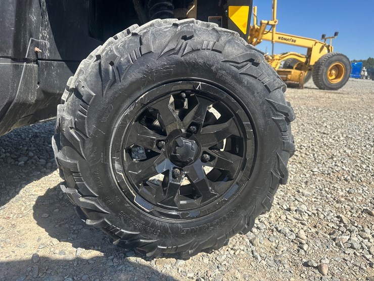 #5302-•-2022-canam-defender-4x4-utv-image-43