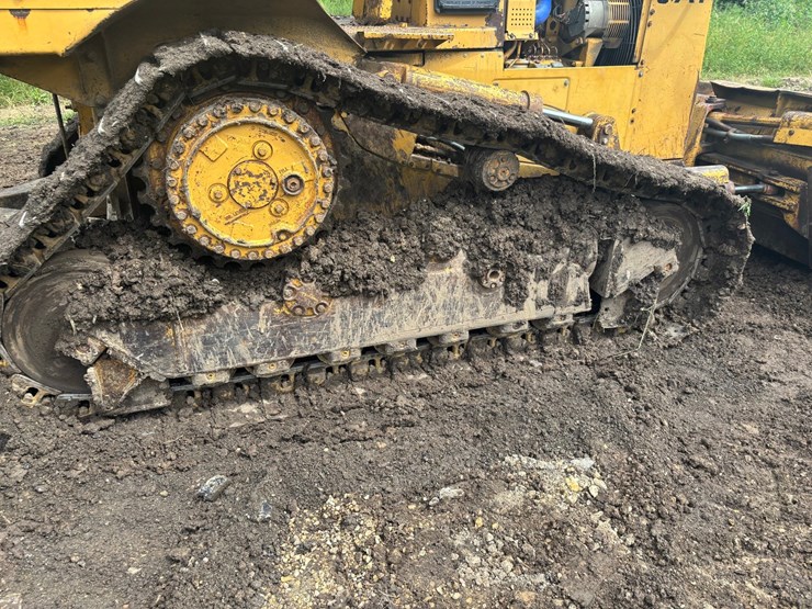 caterpillar-d4h-image-72