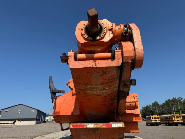 #2470-•-2002-tor-truck-dr-4280-crane-truck-image-123