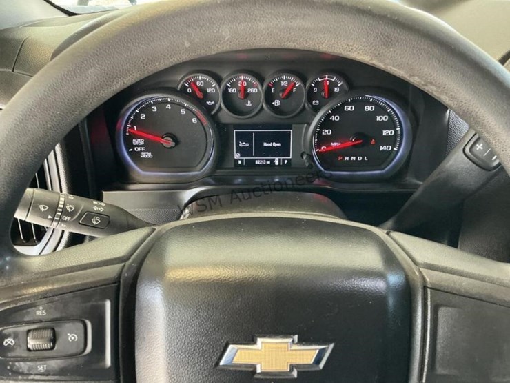 2020-chevrolet-silverado-1500-image-17