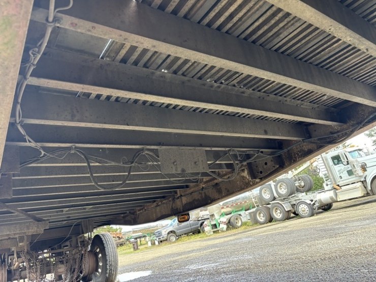 alloy-tri-axle-flatbed-pup-trailer-image-22