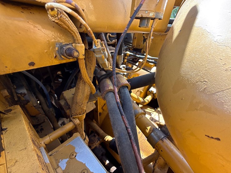 caterpillar-980g-image-83
