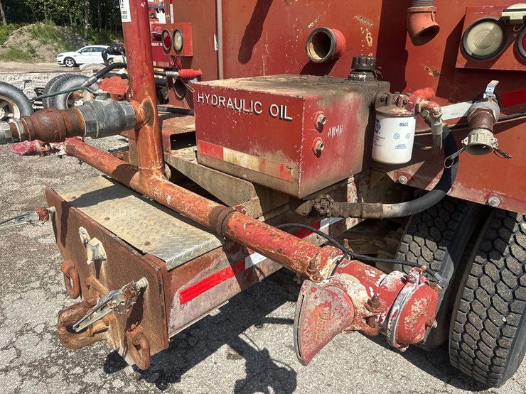 mack-rd690s-image-19