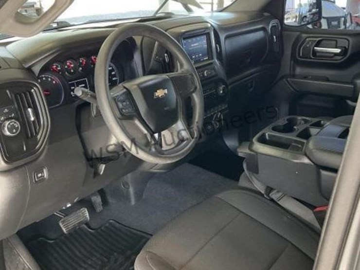 2020-chevrolet-silverado-1500-image-22