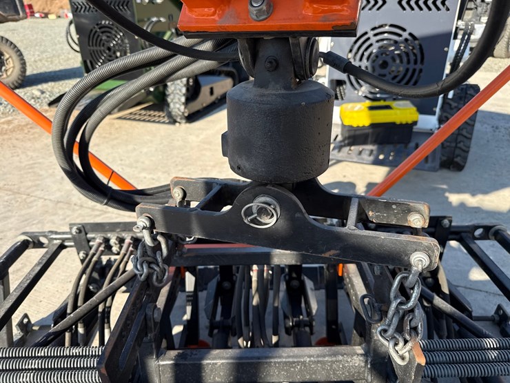 #61439-•-2013-optimas-t11-paver-laying-machine-image-14