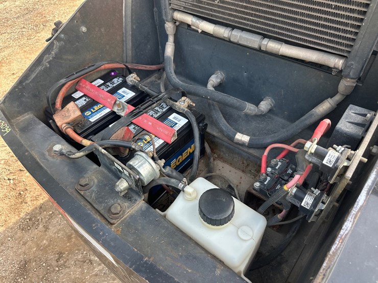 #2795-•-volvo-pro-pac-115-single-drum-compactor-image-33