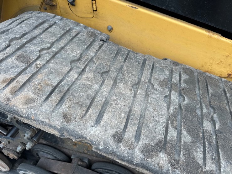 caterpillar-287d-image-55