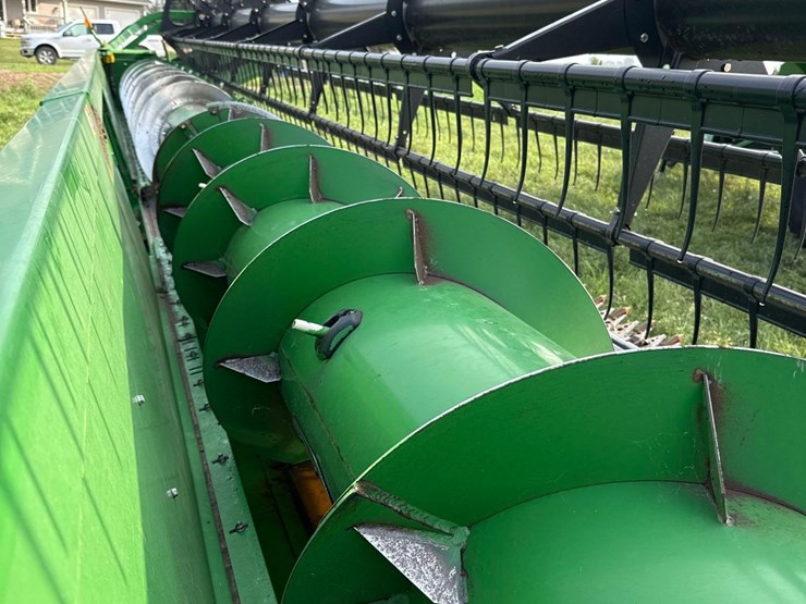 2009-john-deere-635f-image-34