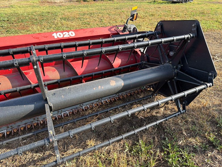 2005-case-ih-1020-image-17