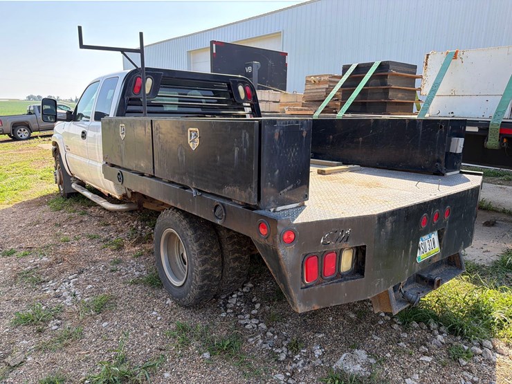 2006-chevrolet-3500-image-6