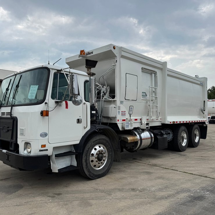 2012 AUTOCAR XPEDITOR