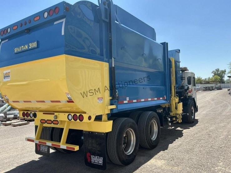 2018-peterbilt-520-image-5