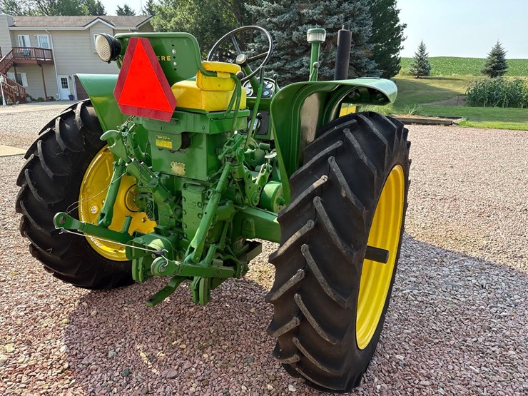 john-deere-530-image-5