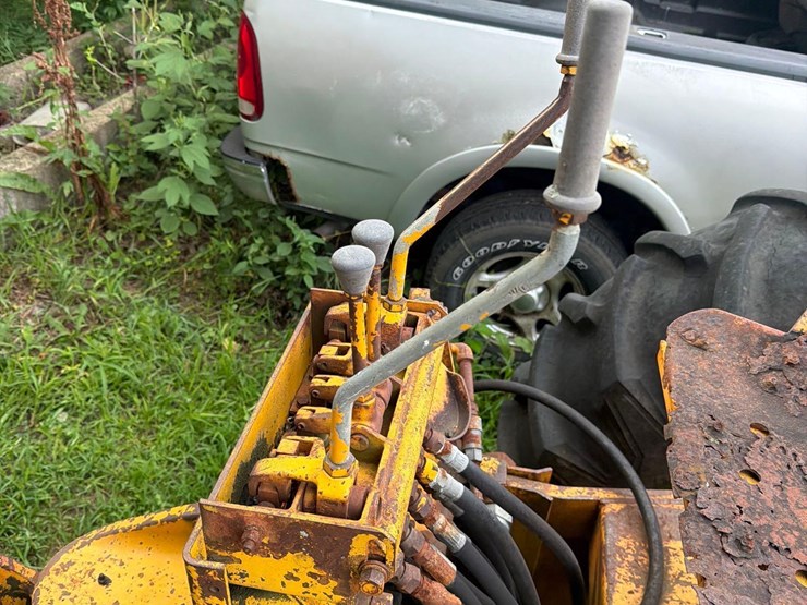 john-deere-440-image-29