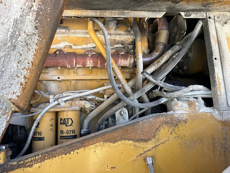 caterpillar-988-image-94