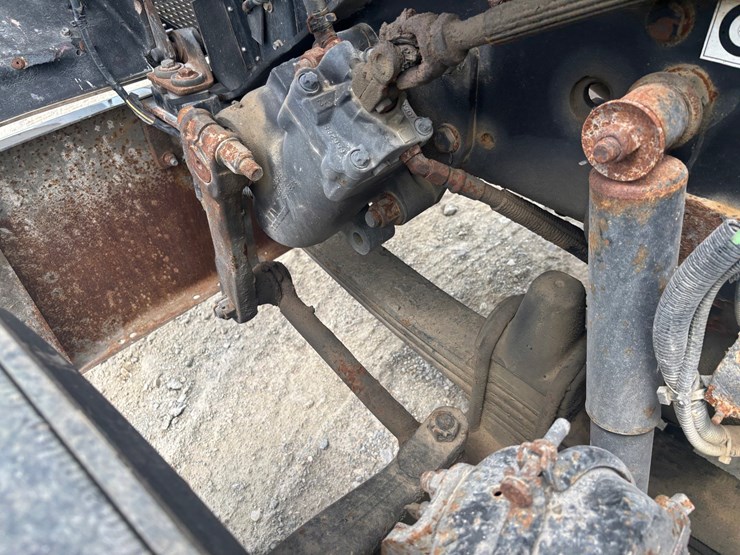 2012-kenworth-w900-image-101