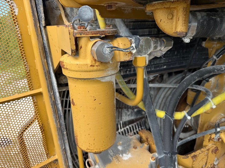 caterpillar-d9r-image-40
