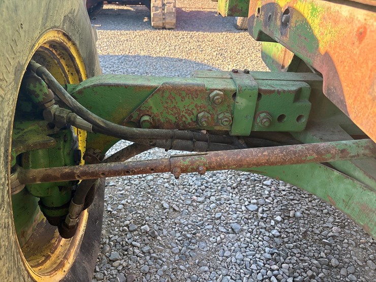 john-deere-4640-image-64