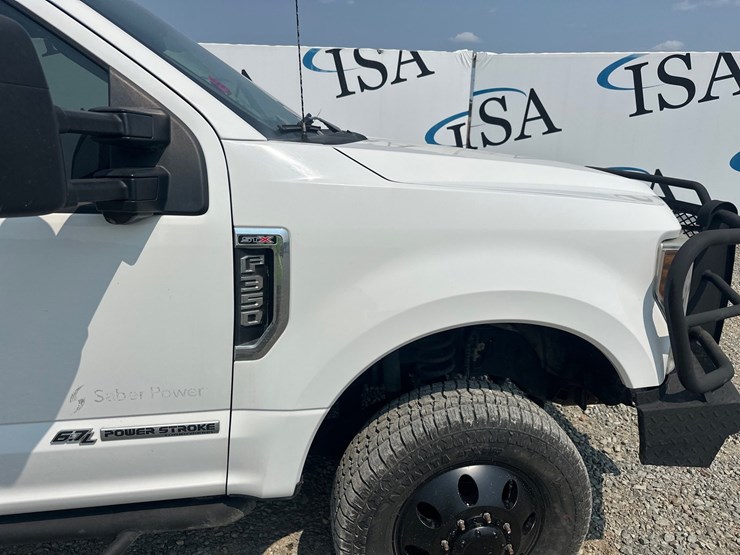 2019-ford-f350-image-13