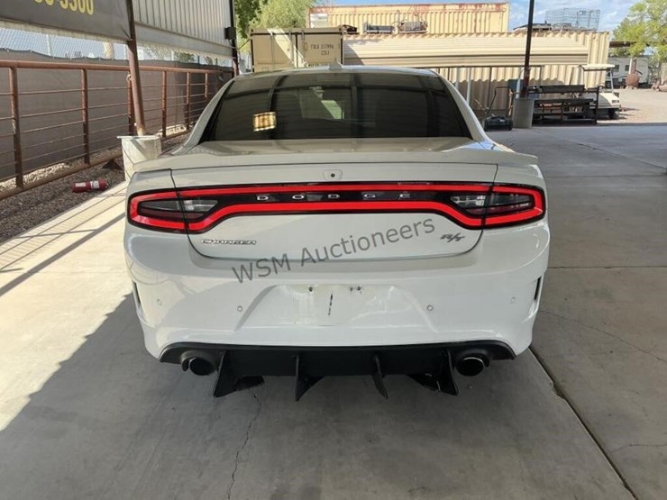 2020-dodge-charger-sdn-image-6
