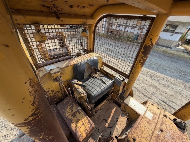 1968-caterpillar-d6c-image-31