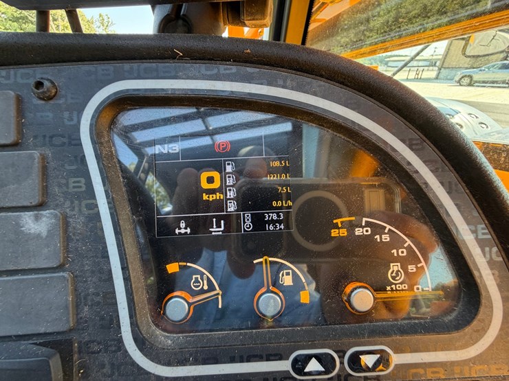 2024-jcb-509-42-image-57