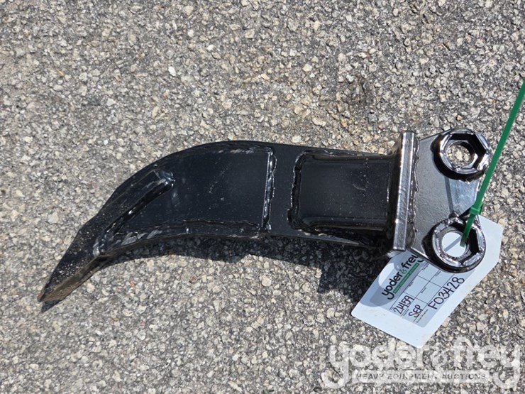 unused-captok-ripper-to-suit-1-2-ton-excavator-image-5