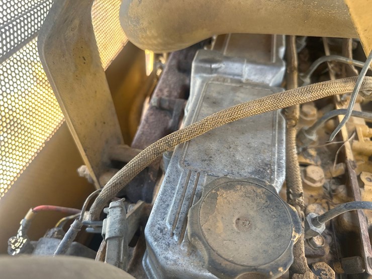 caterpillar-d5c-xl-image-42
