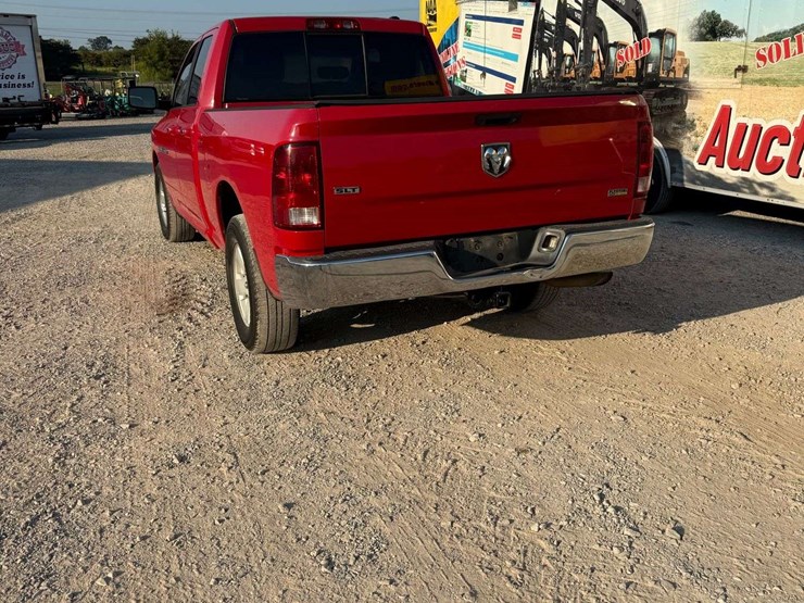 2012-dodge-1500-image-4