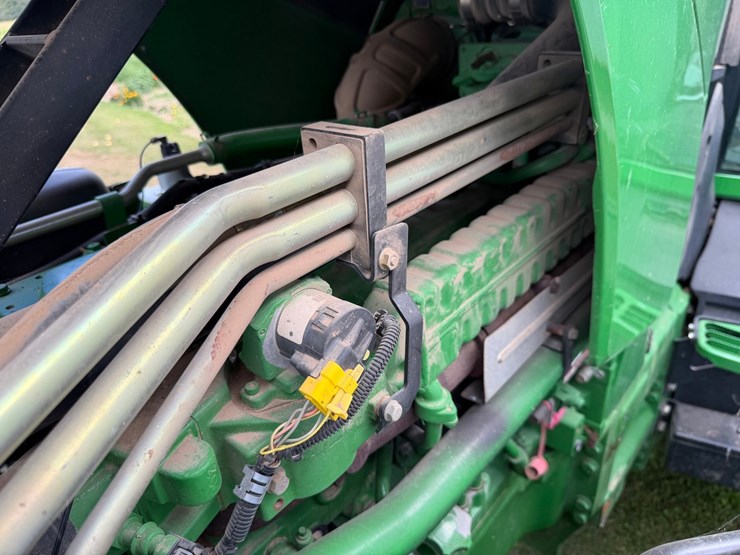 john-deere-8130-image-94