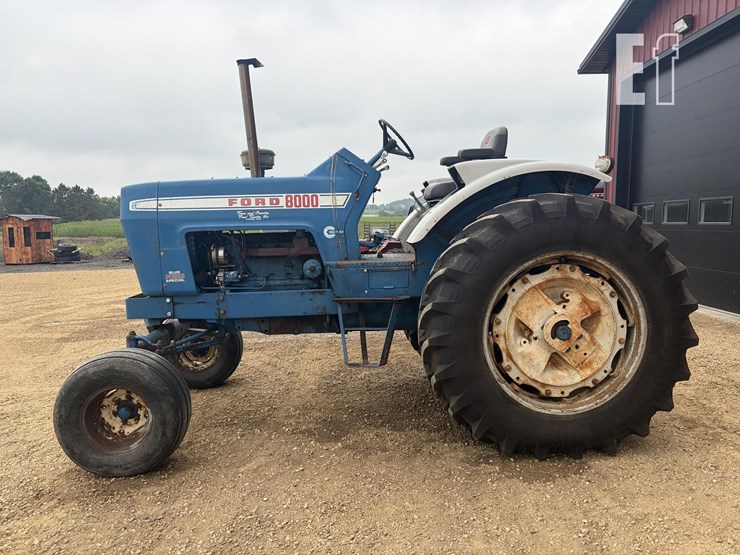 ford-8000-image-2