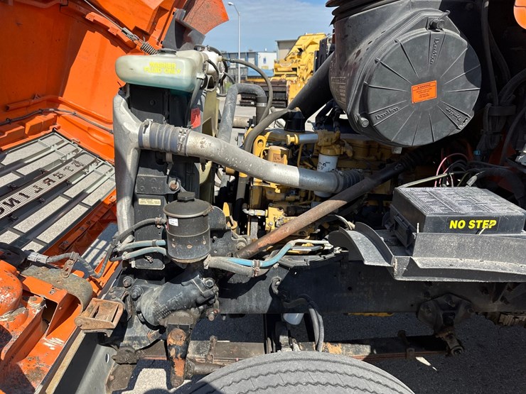 2000-caterpillar-3126-image-20