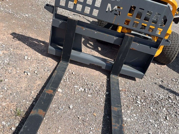 unused-m5-skid-steer-quick-attach-forks-image-3